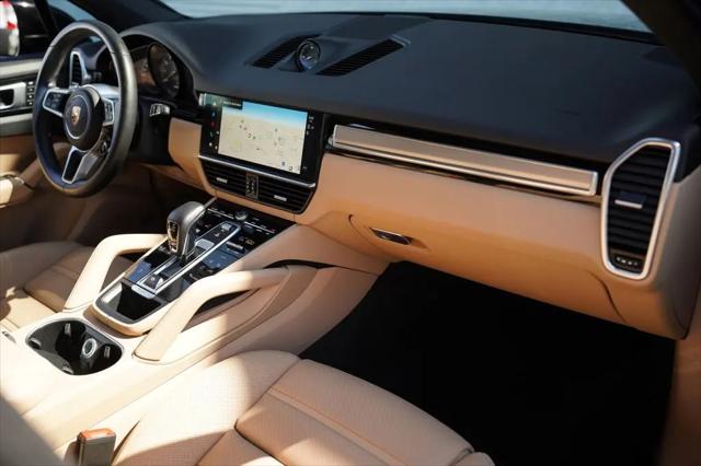 2023 Porsche Cayenne E-Hybrid Platinum Edition