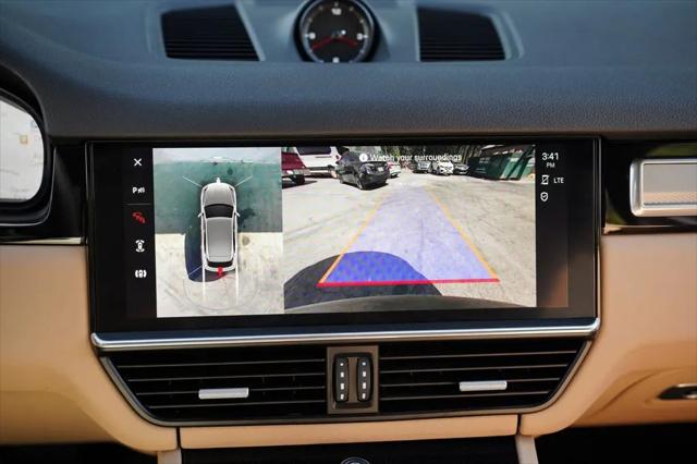 2023 Porsche Cayenne E-Hybrid Platinum Edition