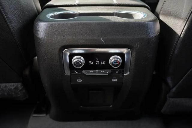 2024 GMC Yukon XL 4WD Denali