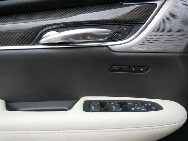 2023 Cadillac XT6 AWD Sport