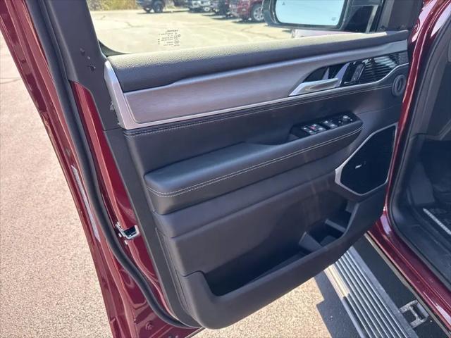 2026 Jeep Grand Wagoneer Limited Reserve 4x4