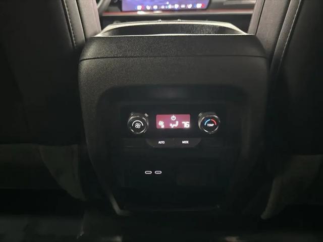 2025 Chevrolet Traverse AWD Z71