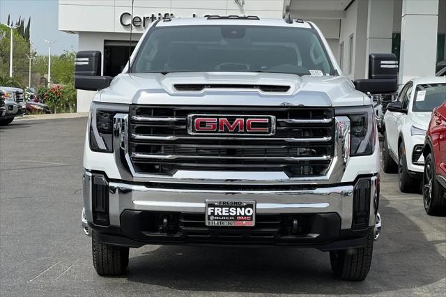 2026 GMC Sierra 3500HD Crew Cab, Long Bed, SLE Dual Rear Wheel, 4WD