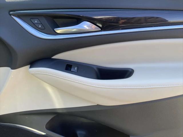 2020 Buick Enclave FWD Essence