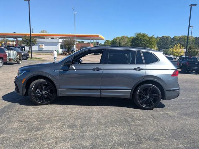 2023 Volkswagen Tiguan 2.0T SE R-Line Black
