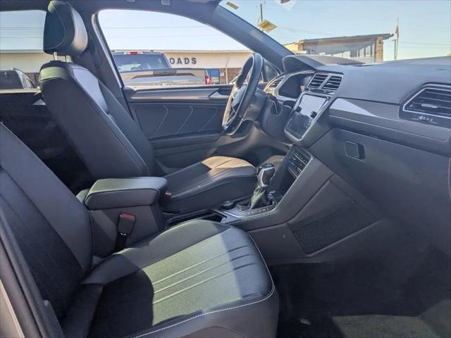 2023 Volkswagen Tiguan 2.0T SE R-Line Black