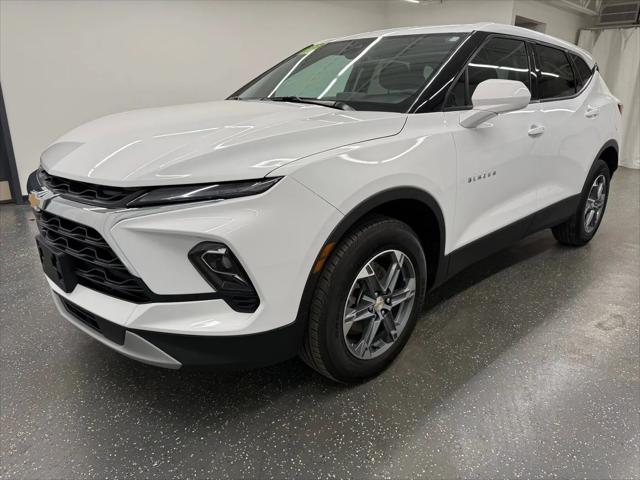 2025 Chevrolet Blazer AWD 2LT