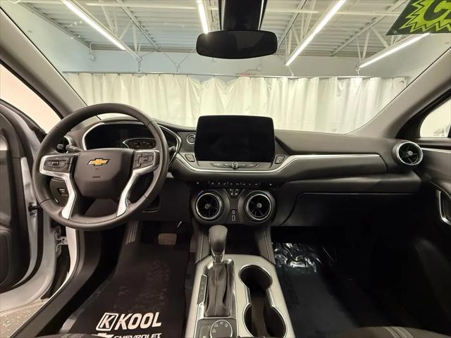 2025 Chevrolet Blazer AWD 2LT