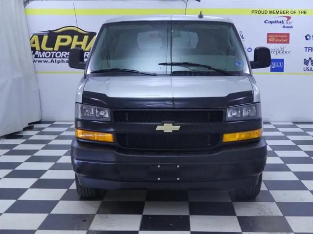 2022 Chevrolet Express Passenger RWD 3500 Extended Wheelbase LS