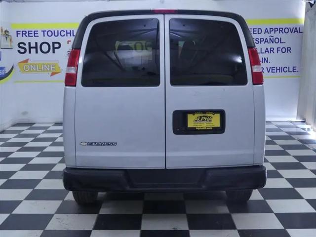 2022 Chevrolet Express Passenger RWD 3500 Extended Wheelbase LS