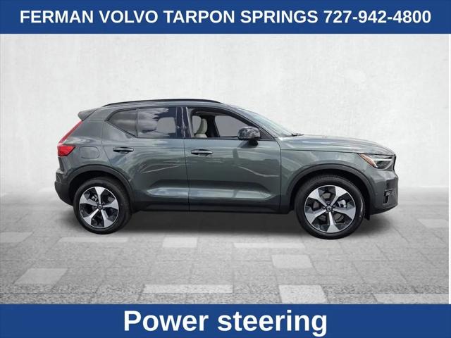 2026 Volvo XC40 Plus, B5 AWD Gas (mild hybrid), Dark