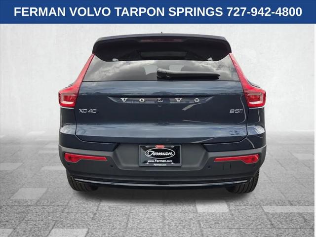 2026 Volvo XC40 Ultra, B5 AWD Gas (mild hybrid), Dark