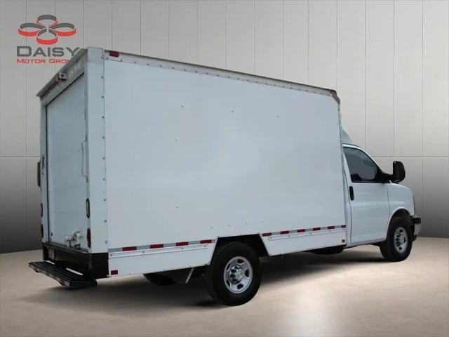 2020 Chevrolet Express Cutaway Work Van