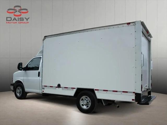2020 Chevrolet Express Cutaway Work Van