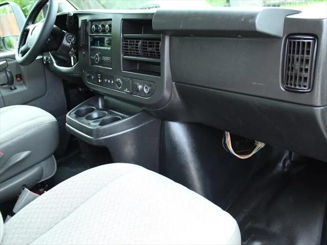 2020 Chevrolet Express Cutaway Work Van