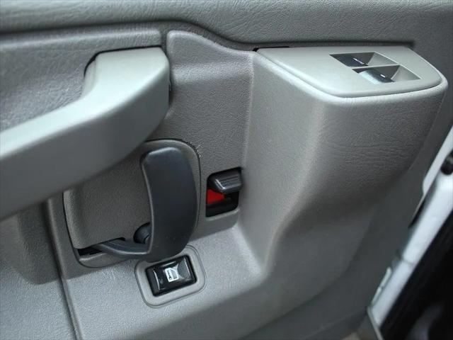 2020 Chevrolet Express Cutaway Work Van