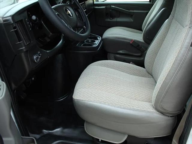 2020 Chevrolet Express Cutaway Work Van