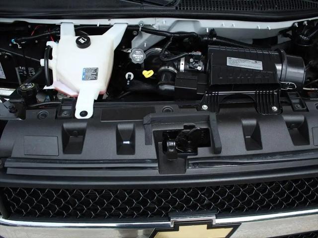 2020 Chevrolet Express Cutaway Work Van