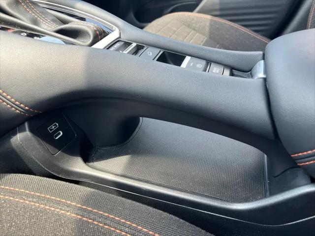 2024 Honda HR-V 2WD Sport
