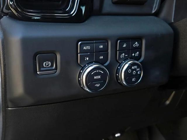 2024 GMC Sierra 2500HD 4WD Crew Cab Standard Bed AT4