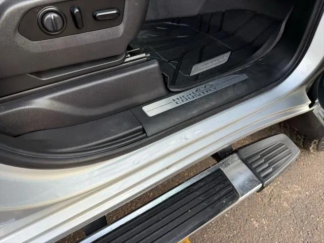 2020 Chevrolet Silverado 3500HD 4WD Crew Cab Standard Bed High Country