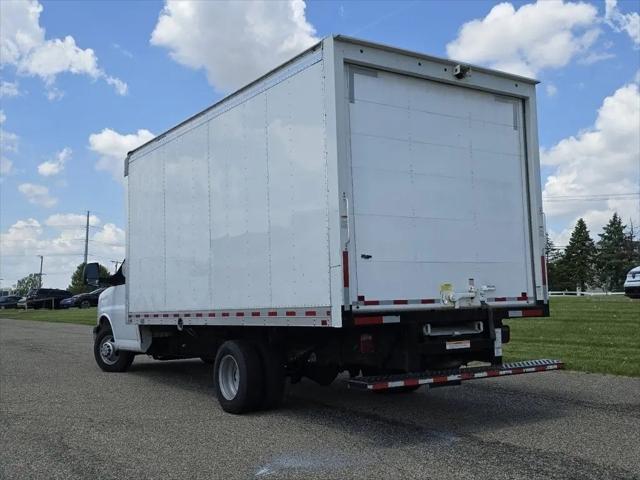 2021 Chevrolet Express Cutaway Work Van