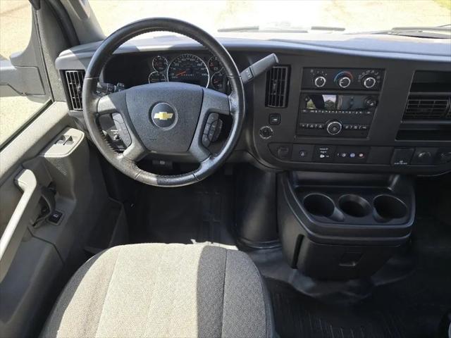 2021 Chevrolet Express Cutaway Work Van