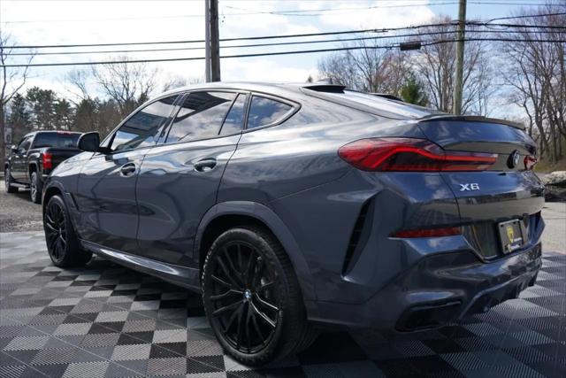 2022 BMW X6 xDrive40i