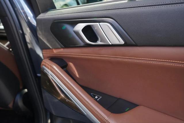 2022 BMW X6 xDrive40i