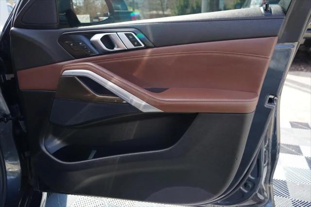 2022 BMW X6 xDrive40i