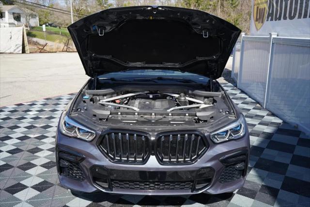 2022 BMW X6 xDrive40i