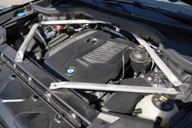 2022 BMW X6 xDrive40i