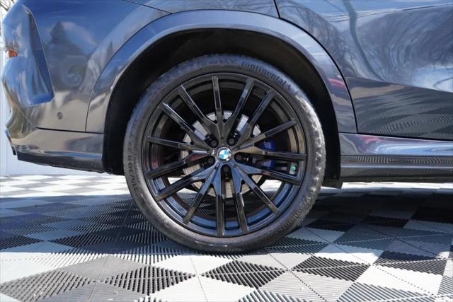 2022 BMW X6 xDrive40i