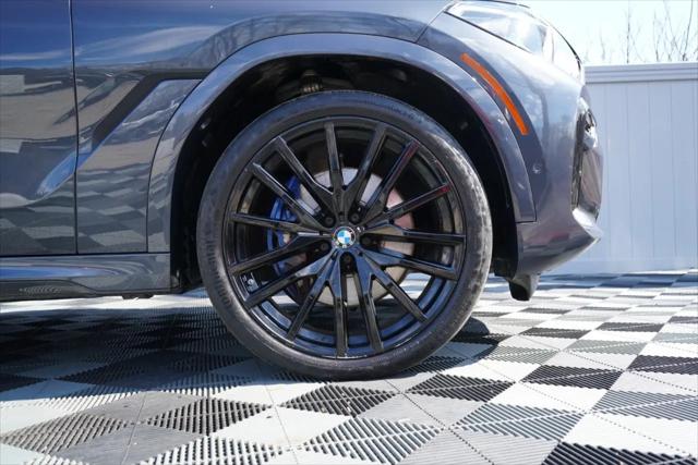 2022 BMW X6 xDrive40i