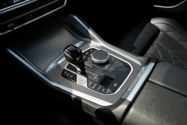 2023 BMW X6 xDrive40i