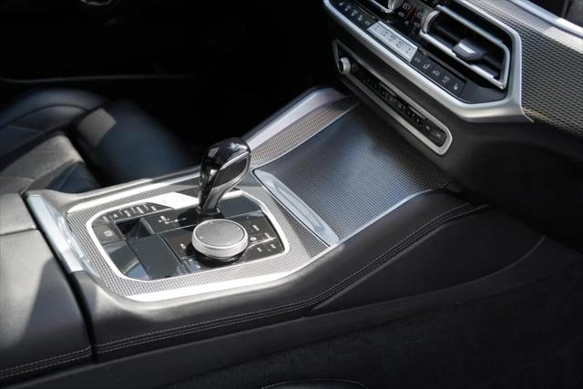 2023 BMW X6 xDrive40i