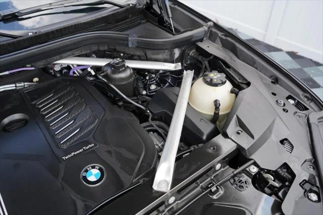 2023 BMW X6 xDrive40i
