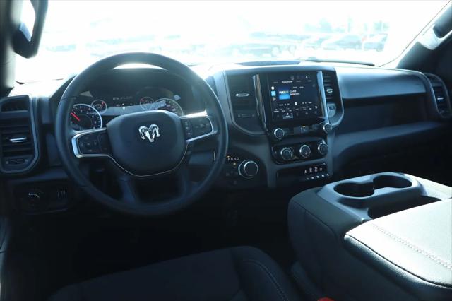 2026 Ram 1500 Tradesman Quad Cab 4x4 64 Box