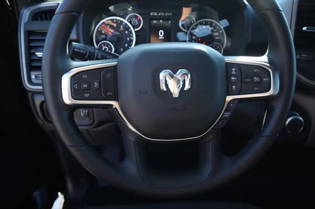 2026 Ram 1500 Tradesman Quad Cab 4x4 64 Box