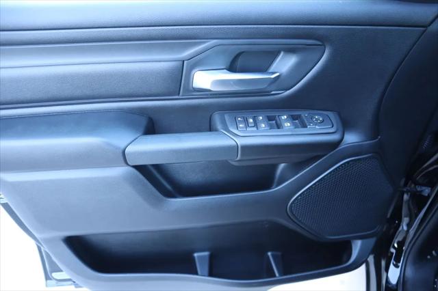 2026 Ram 1500 Tradesman Quad Cab 4x4 64 Box