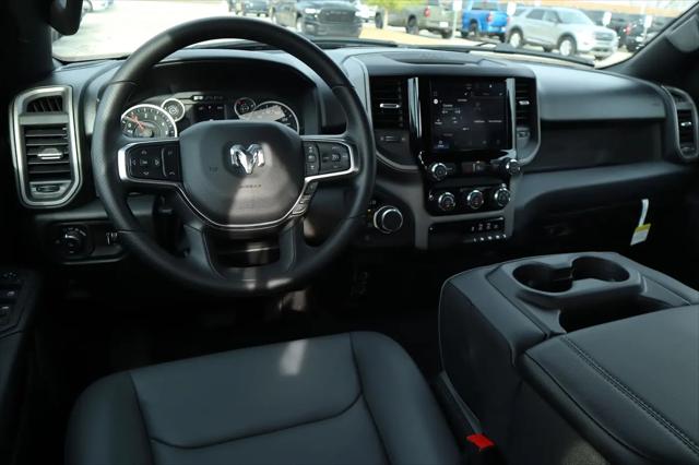 2026 Ram 1500 Tradesman Quad Cab 4x4 64 Box