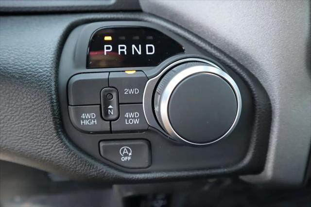 2026 Ram 1500 Tradesman Quad Cab 4x4 64 Box