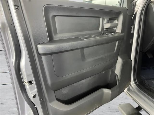 2022 Ram 1500 Classic Tradesman Crew Cab 4x4 5'7" Box