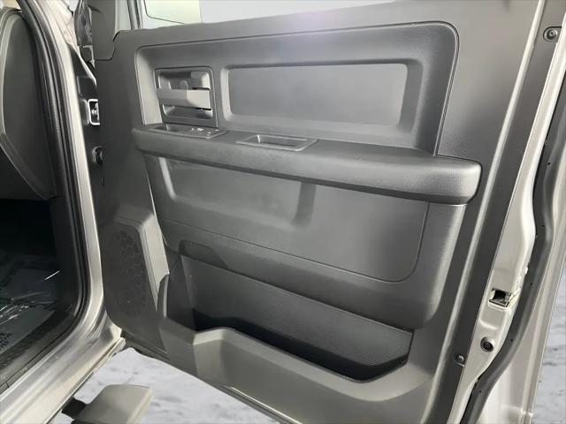 2022 Ram 1500 Classic Tradesman Crew Cab 4x4 5'7" Box
