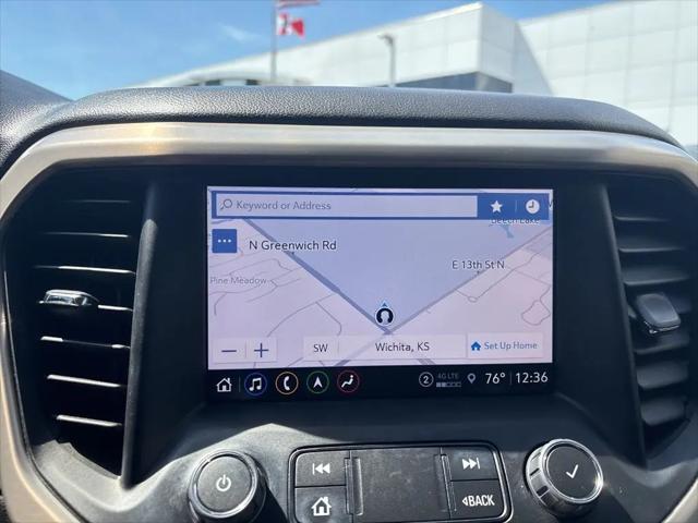 2022 GMC Acadia AWD Denali