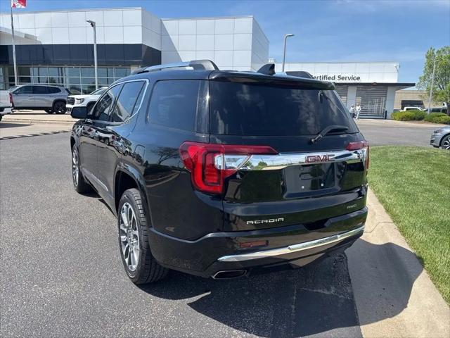 2022 GMC Acadia AWD Denali