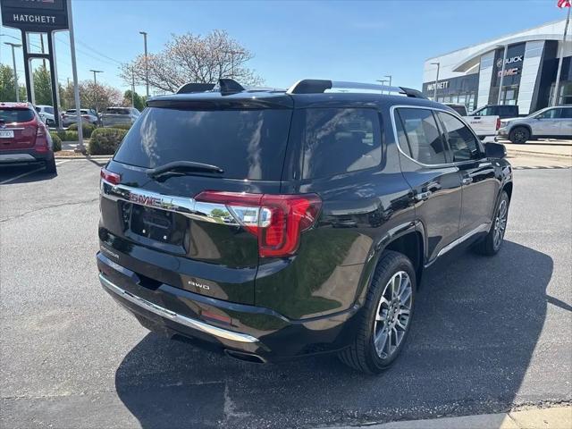 2022 GMC Acadia AWD Denali