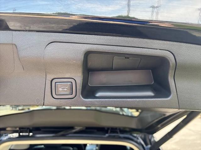 2022 GMC Acadia AWD Denali