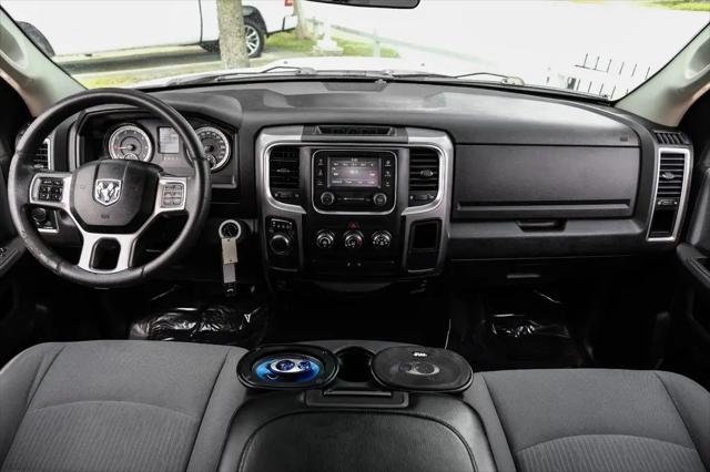 2022 Ram 1500 Classic SLT Crew Cab 4x2 5'7" Box