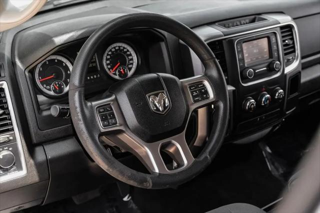 2022 Ram 1500 Classic SLT Crew Cab 4x2 5'7" Box